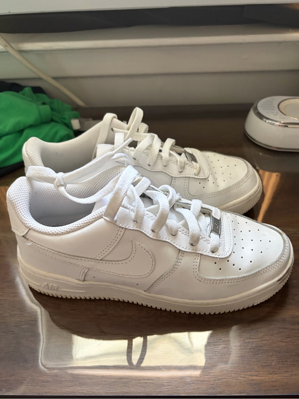 Air Force 1 LE (GS) 5.5Y 7W White